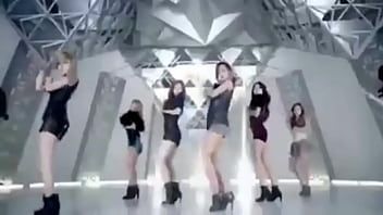Oynat Erkekleri dışarı çıkarın edit [girls' Generation pmv]