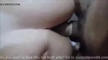 Afspelen Japanse onbeschofte echtgenoot neukt zijn mooie vrouw