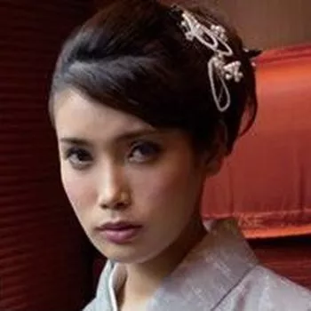Pornstar Akemi Horiuchi