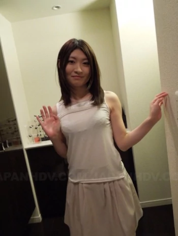 Pornstar Shiori Moriya